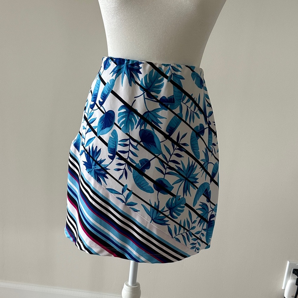Tail Blue and White Patterned Golf Skort